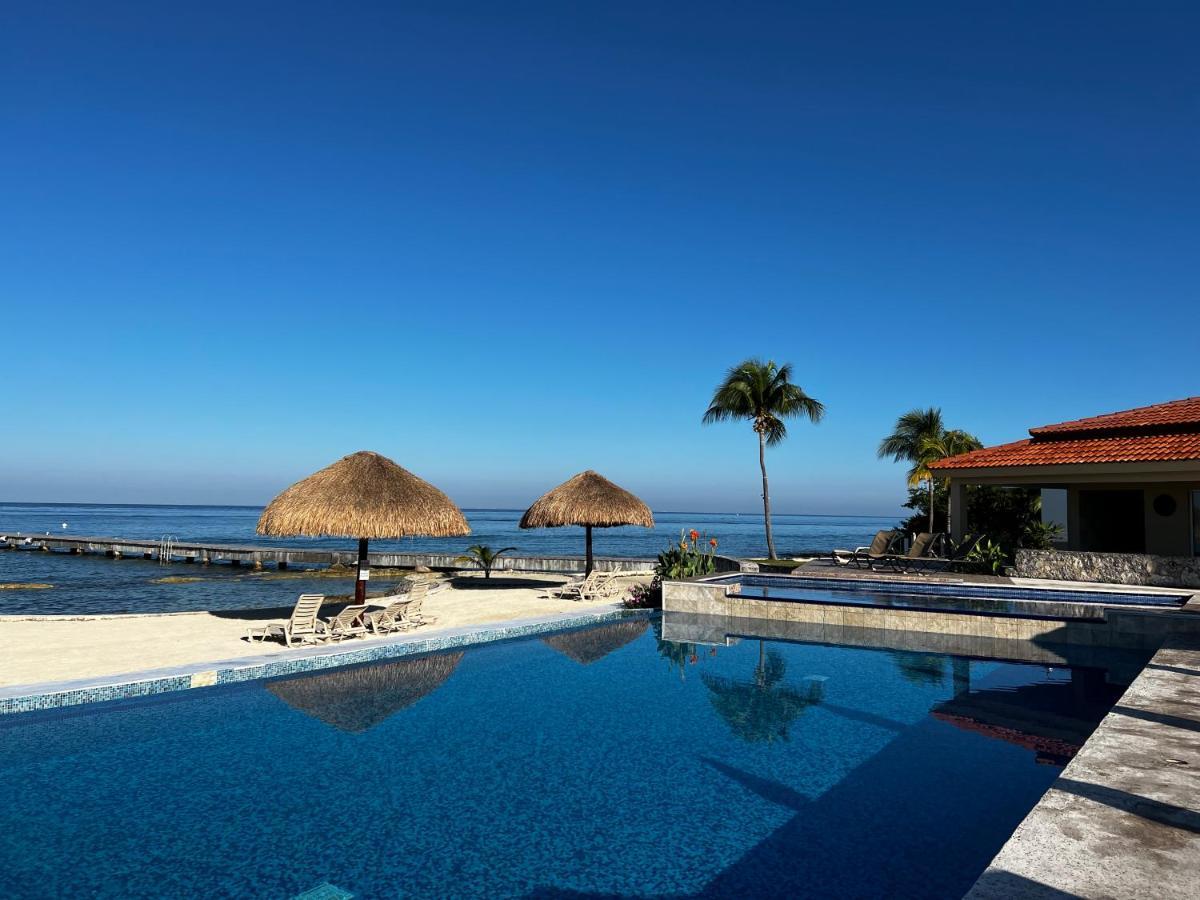 C1 Costa Del Sol Villa Косумел Екстериор снимка